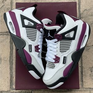 Jordan 4 PSG size US 4Y / women’s 5.5